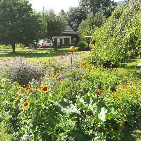 Zammernig Apartment *